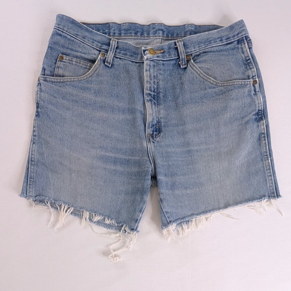 Wrangler VTG Light Wash Denim Raw Hem Long Length Cutoff Jean Shorts Jorts